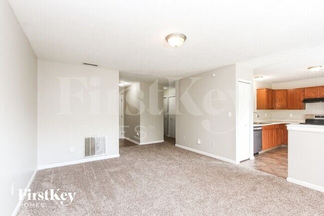 Foto del edificio - 5838 Prairie Creek Dr