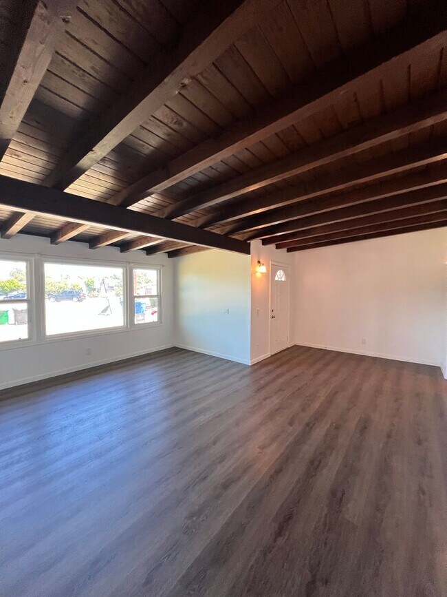 Foto del edificio - Westminster 3 bed 1.5 Bath Cul-de-sac  House