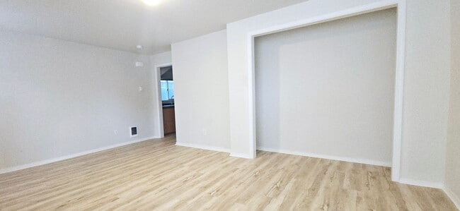 Photo - Newly Renovated Duplex in CID Townhome