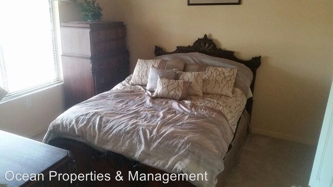 Building Photo - 402 Bouchelle Dr