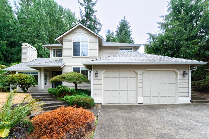 Primary Photo - 3 bedroom in Bellevue WA 98007
