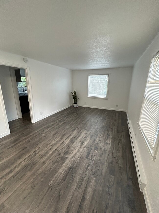 Foto del edificio - 10714 24th Ave NE