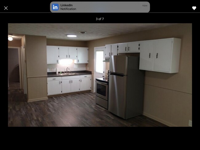 Building Photo - 173b Flat Ridge Rd