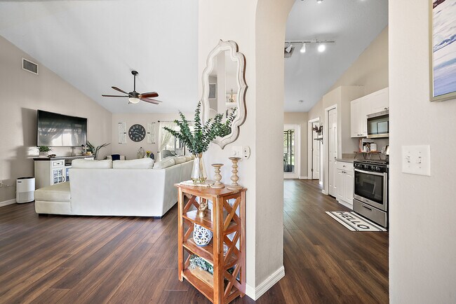 Foto del edificio - 13456 Oak Bend Dr