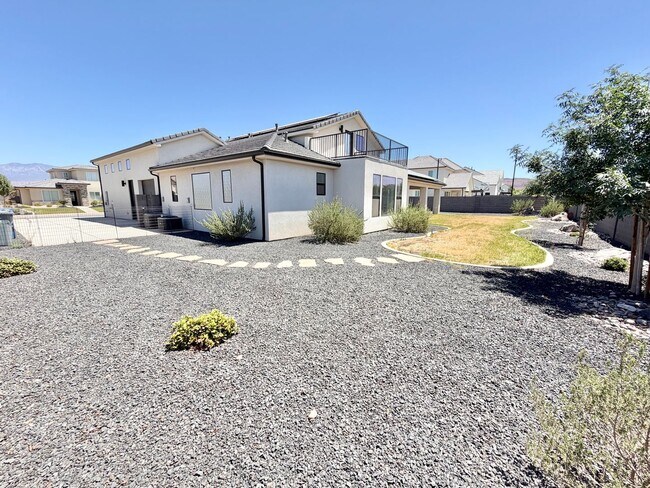Building Photo - 3134 Blue Heron Dr