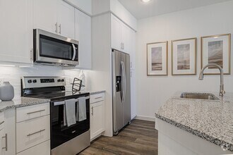 Building Photo - 5688 Gessner Rd