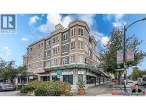Building Photo - 1503 W 66th Ave