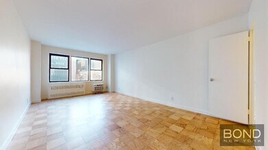 Building Photo - 236 E 36th St