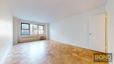 Building Photo - 236 E 36th St