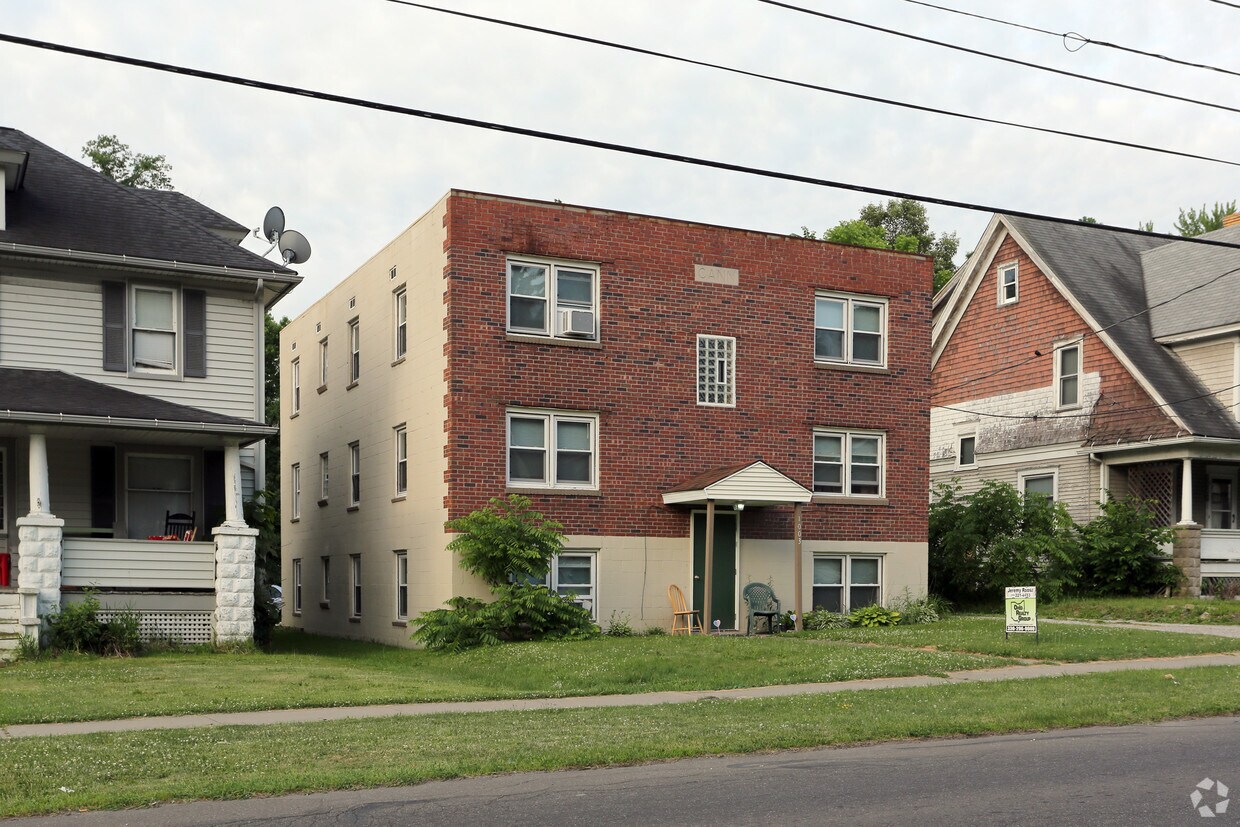 Foto del edificio - 1003 W Main St
