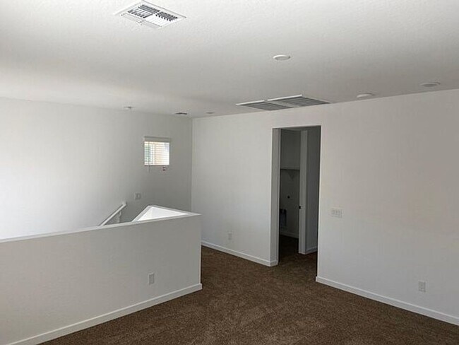 Foto del edificio - Brand New 2021 Home for rent in Chandler w...