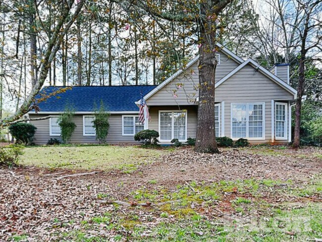 Foto del edificio - 2616 Laurel Woods Ln SE