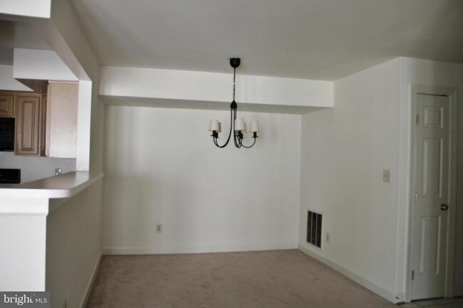 Building Photo - 12209 Fairfield House Dr