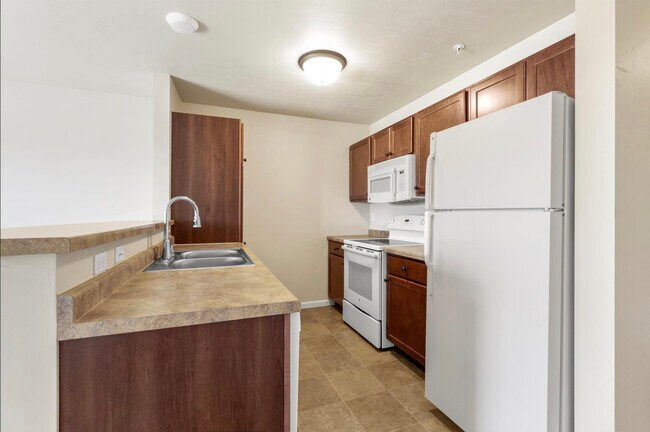 Foto del edificio - Broadway Commons Apartment Homes