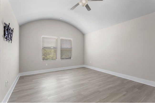 Building Photo - 213 Bridgeford Dr