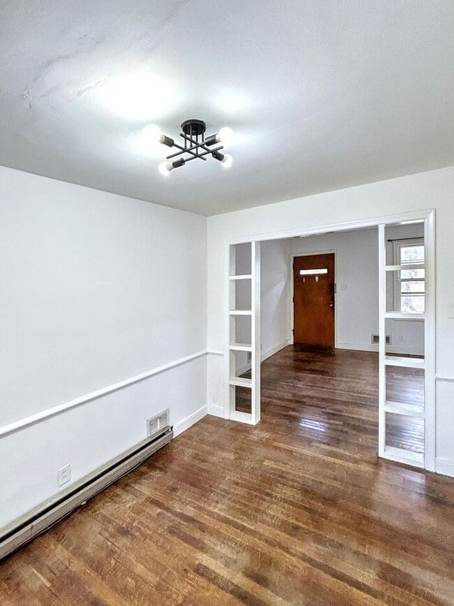 Foto del edificio - 7209 Galax Rd