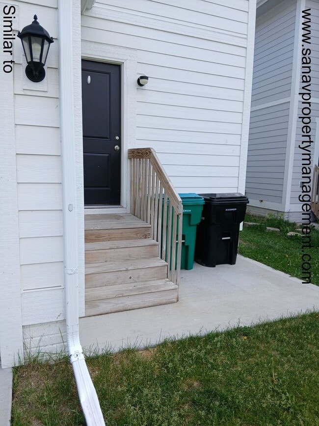 Building Photo - Stunning Single Family Home in Ankeny!