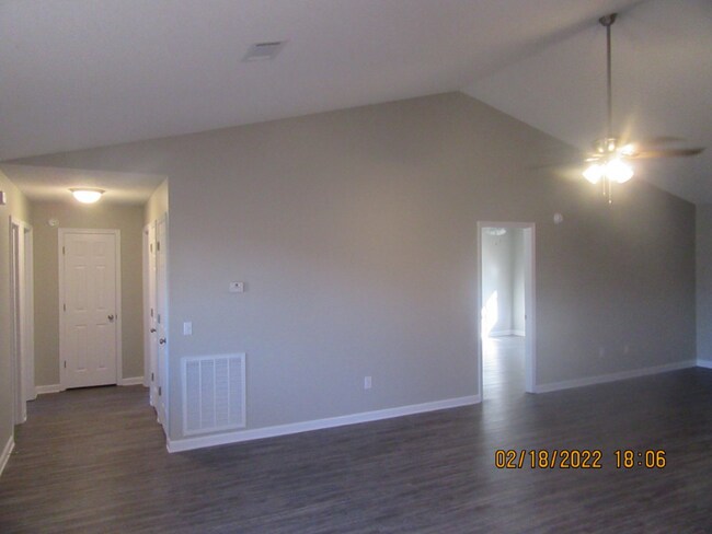 Foto del edificio - 862 Lyndsi Ln