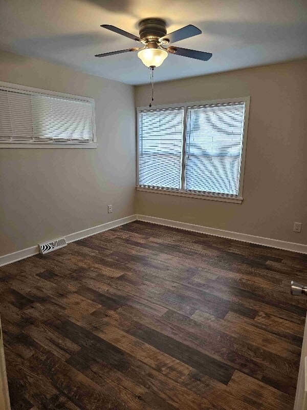 Foto del edificio - 5207 W Benton St
