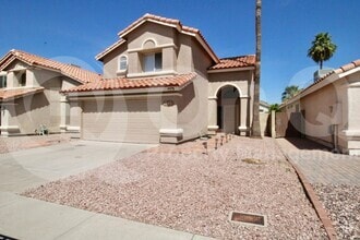 Building Photo - 1326 E Helena Dr