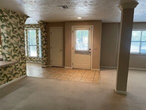 Building Photo - 302 Somerset Building Photo - 302 Somerset