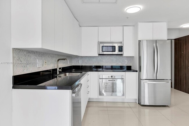 Foto del edificio - 92 SW 3rd St