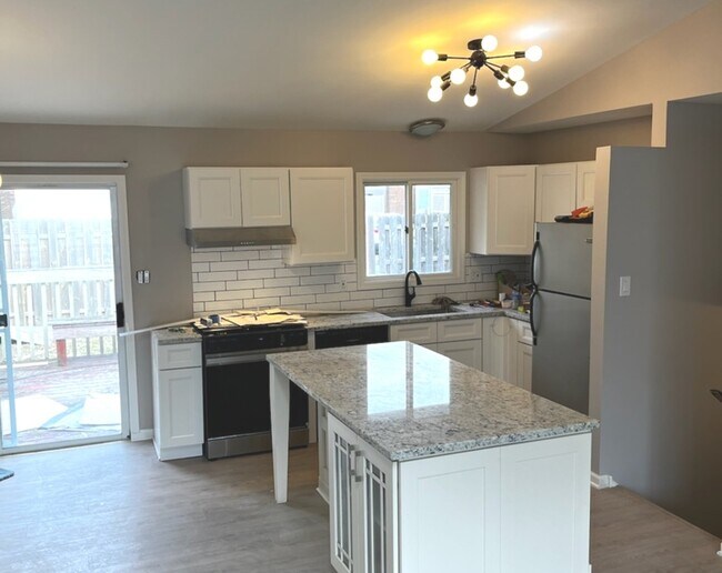 Foto del edificio - 1149 N Cardinal Dr