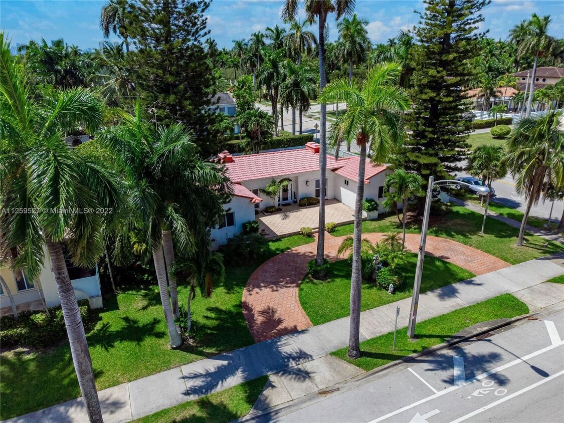 1156 Hollywood Blvd, Hollywood, FL 33019 House Rental in Hollywood