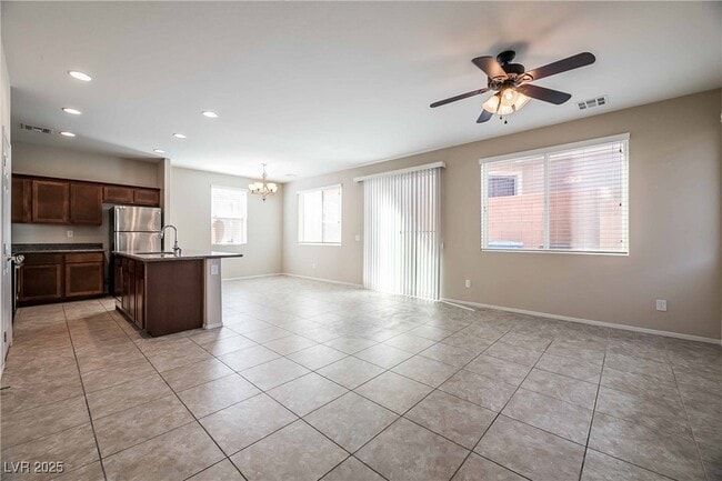 Building Photo - 6303 Solomon Spring Way