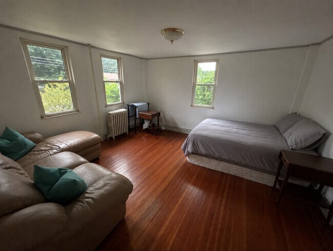 dormitorio - 23 Spoonville Rd