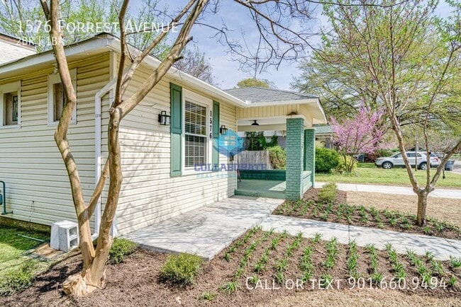 Building Photo - 1576 Forrest Avenue-
