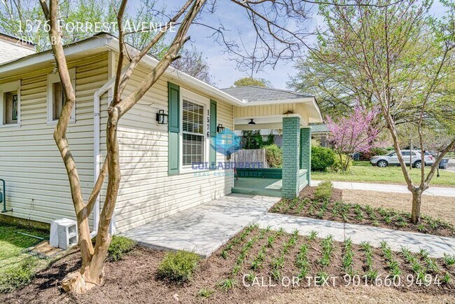 Foto del edificio - 1576 Forrest Avenue-
