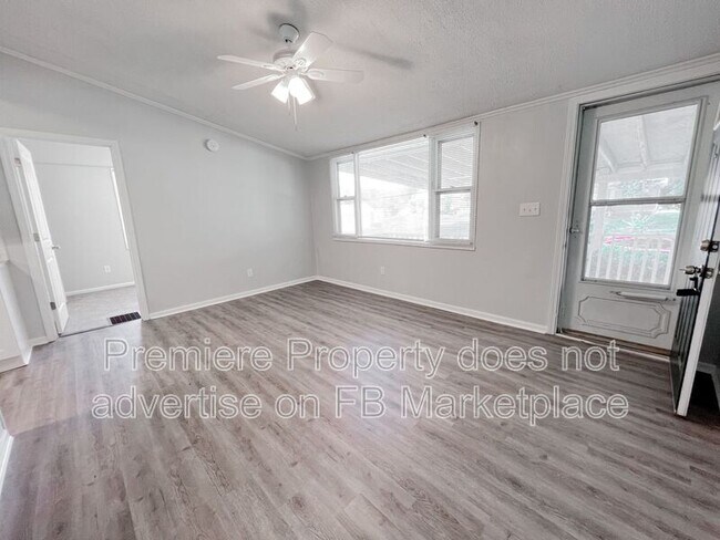 Foto del edificio - 1220 S Delaware
