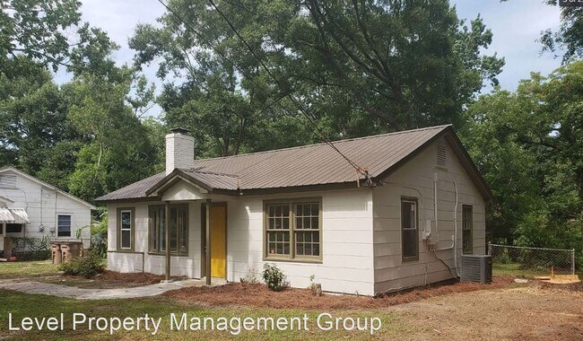 Foto del edificio - 4 br, 1 bath House - 1467 Pitman Drive