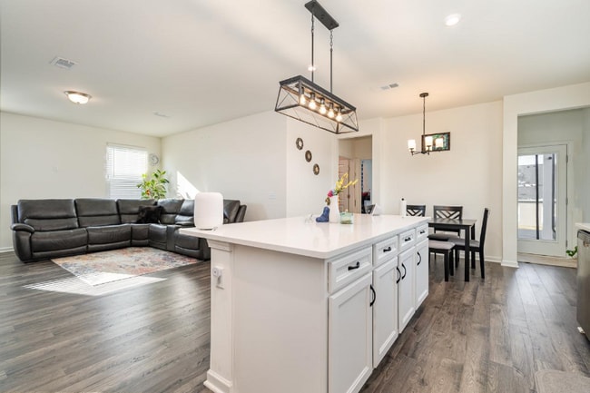 Building Photo - 936 Pleasant Ridge Run