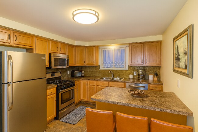 Building Photo - 28 Poinciana Pkwy