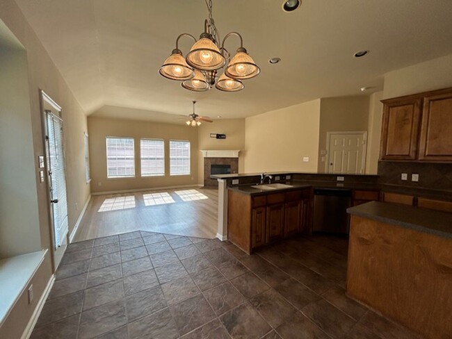 Building Photo - Gorgeous 3 bedroom home in Frisco!