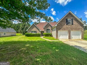 Building Photo - 1017 Maris Ln