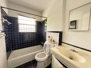 Building Photo - 4823 Shreveport Blvd