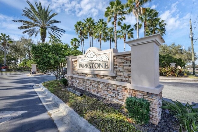 Photo - 4104 Crabtree Ave Townhome