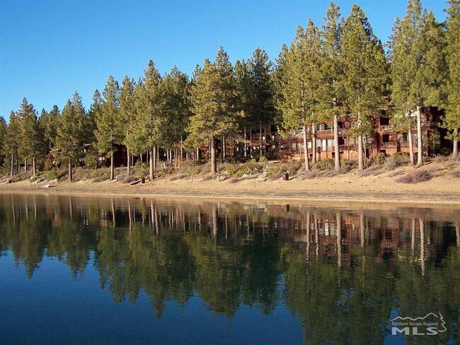 Foto del edificio - 600 US-50