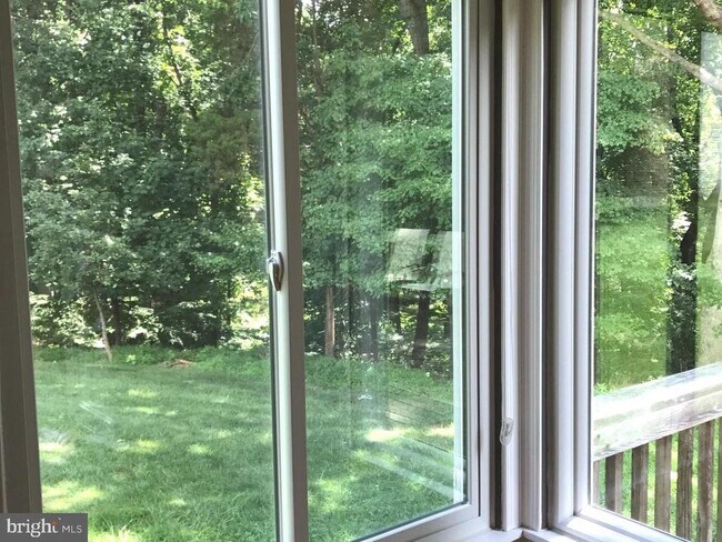 Foto del edificio - 11120 Lake Breeze Dr