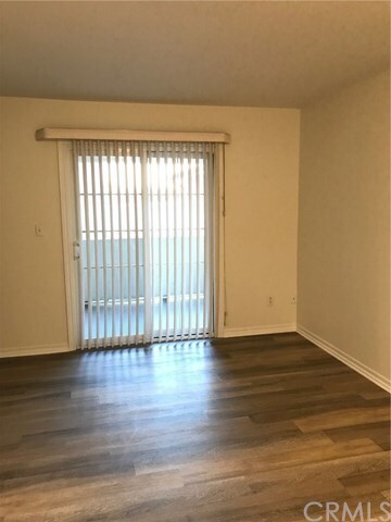 Building Photo - 1671 Gramercy Ave