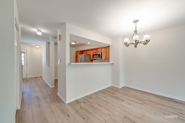 Foto del edificio - 1788 Grove Ave