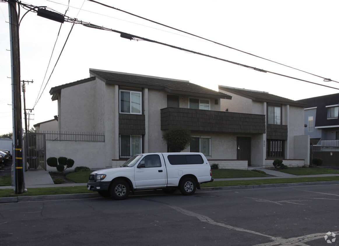 Foto principal - Indiana Apartments