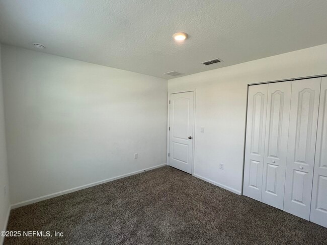 Building Photo - 12111 Green Thicket Ln