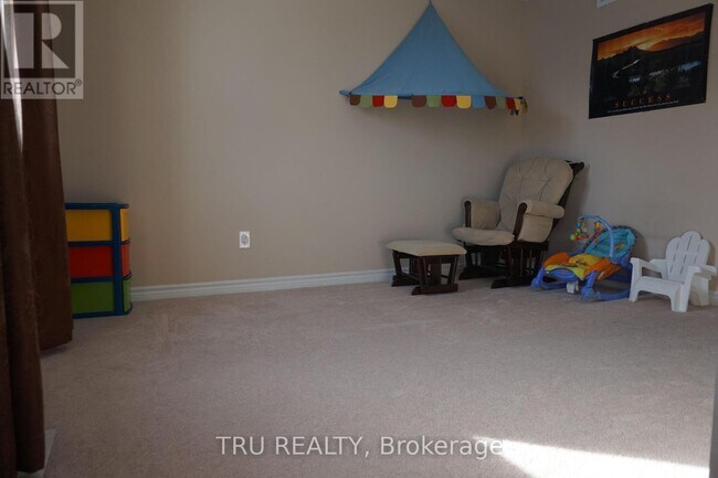Building Photo - 3225 River Rock Ave