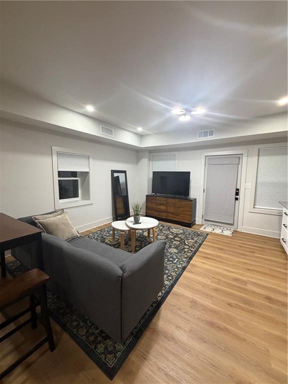 Foto del edificio - 2342 Suncrest Ln NE
