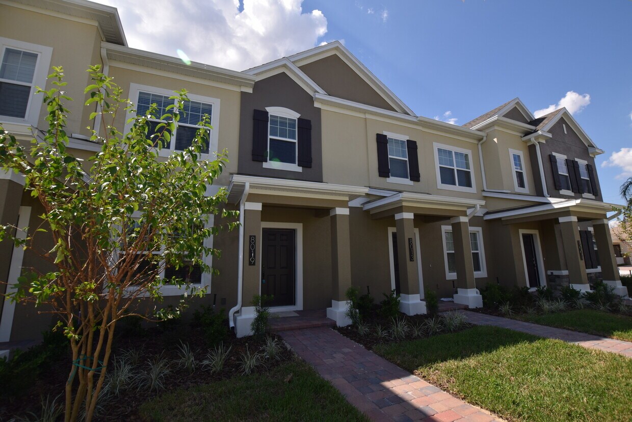 Photo - 3 bedroom 2.5 bath Town Home for rent at 8019 Jeremy Joseph Aly Winter Garden, Fl. 34787