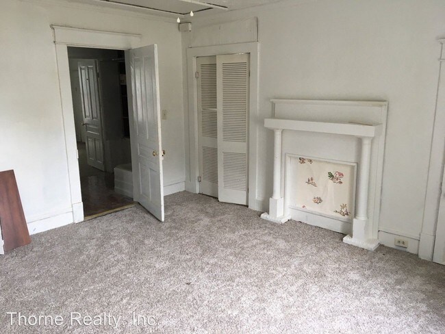 Foto del edificio - 3 br, 1.5 bath House - 807 Pender Street